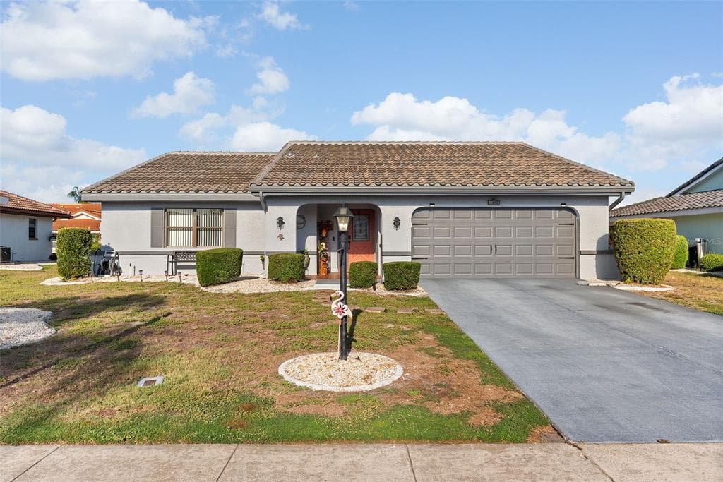1816 GRANVILLE LANE, SUN CITY CENTER, FL 33573