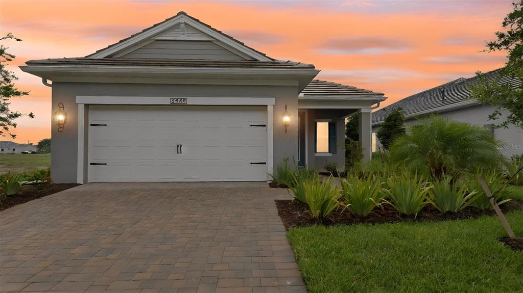 2949 HERITAGE PINES DRIVE, FORT MYERS, FL 33905