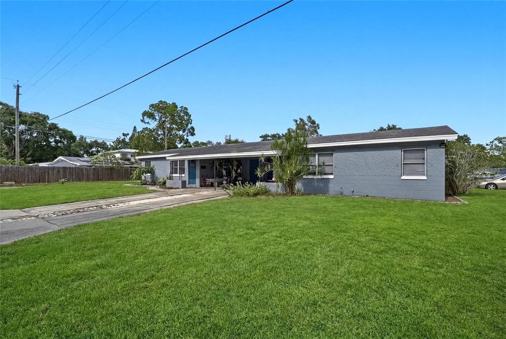 7301 8TH STREET N, ST PETERSBURG, FL 33702