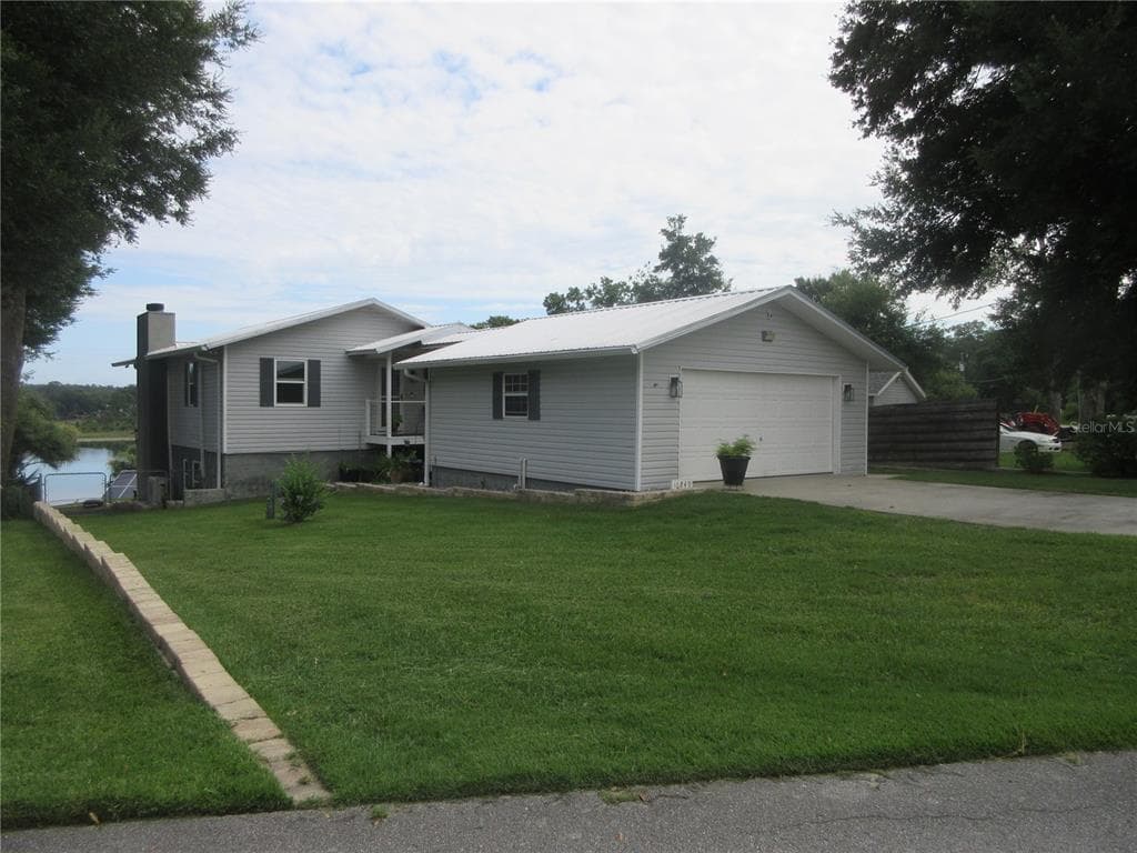 16849 SE 59TH PLACE, OCKLAWAHA, FL 32179