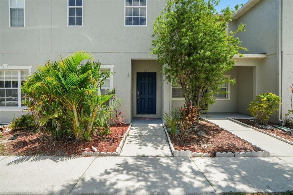 13137 KINGS CROSSING DRIVE, GIBSONTON, FL 33534