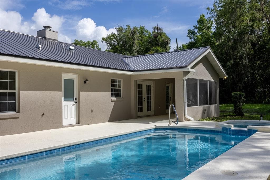 14810 NW 185 STREET, WILLISTON, FL 32696