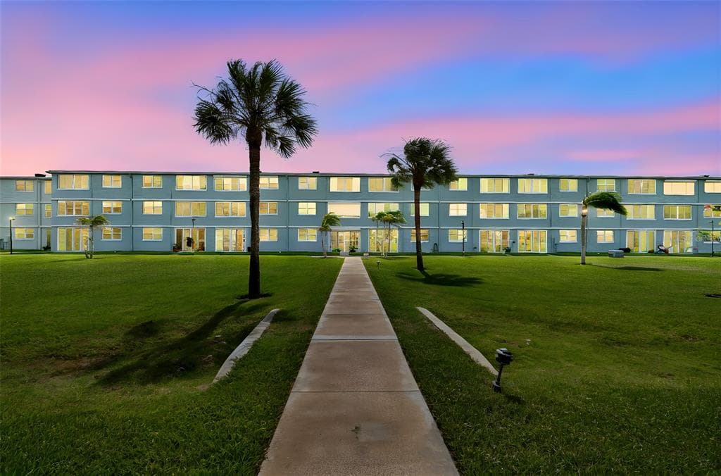 4715 BAY STREET NE # 223, ST PETERSBURG, FL 33703