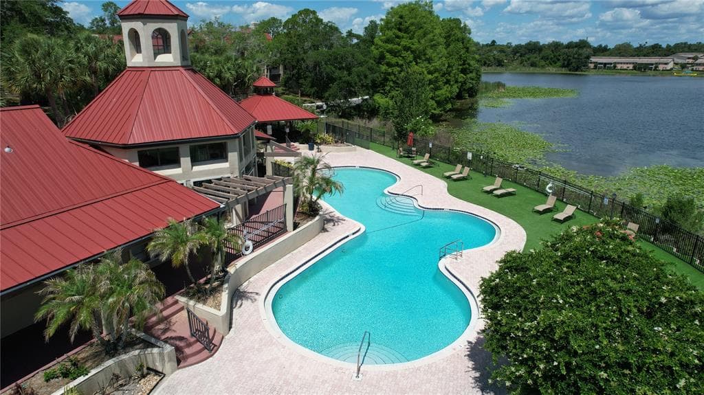 216 AFTON SQUARE # 309, ALTAMONTE SPRINGS, FL 32714