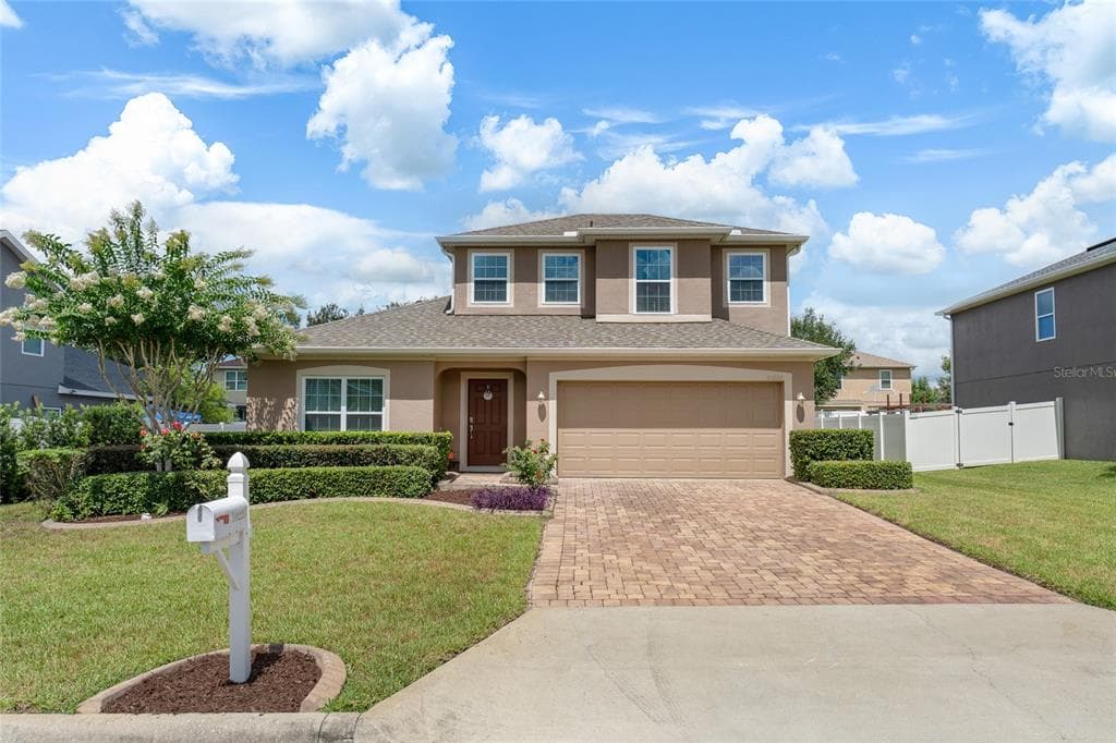 10226 LENOX STREET, CLERMONT, FL 34711