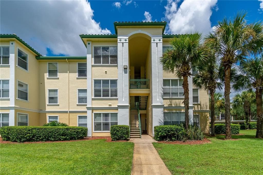 8902 LEGACY COURT # 106, KISSIMMEE, FL 34747