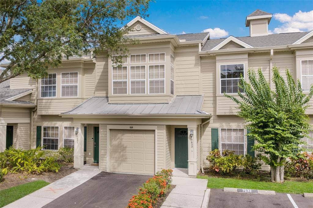 7633 PLANTATION CIRCLE # 7633, UNIVERSITY PARK, FL 34201