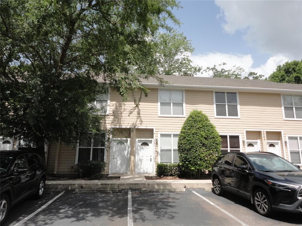 3584 SW 30TH WAY # 129, GAINESVILLE, FL 32608