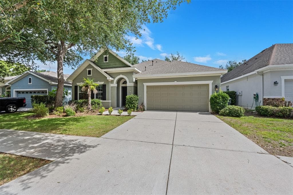 15814 STARLING WATER DRIVE, LITHIA, FL 33547