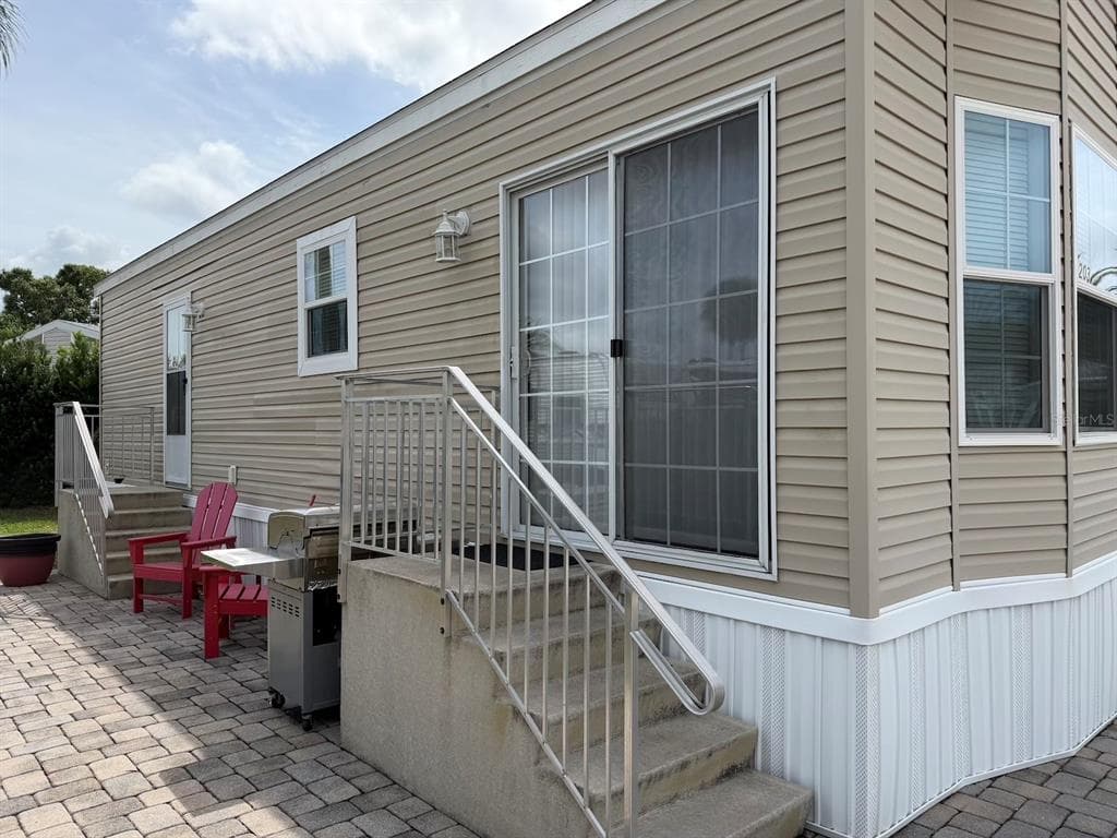 2414 LIMEWOOD AVENUE, CLERMONT, FL 34714