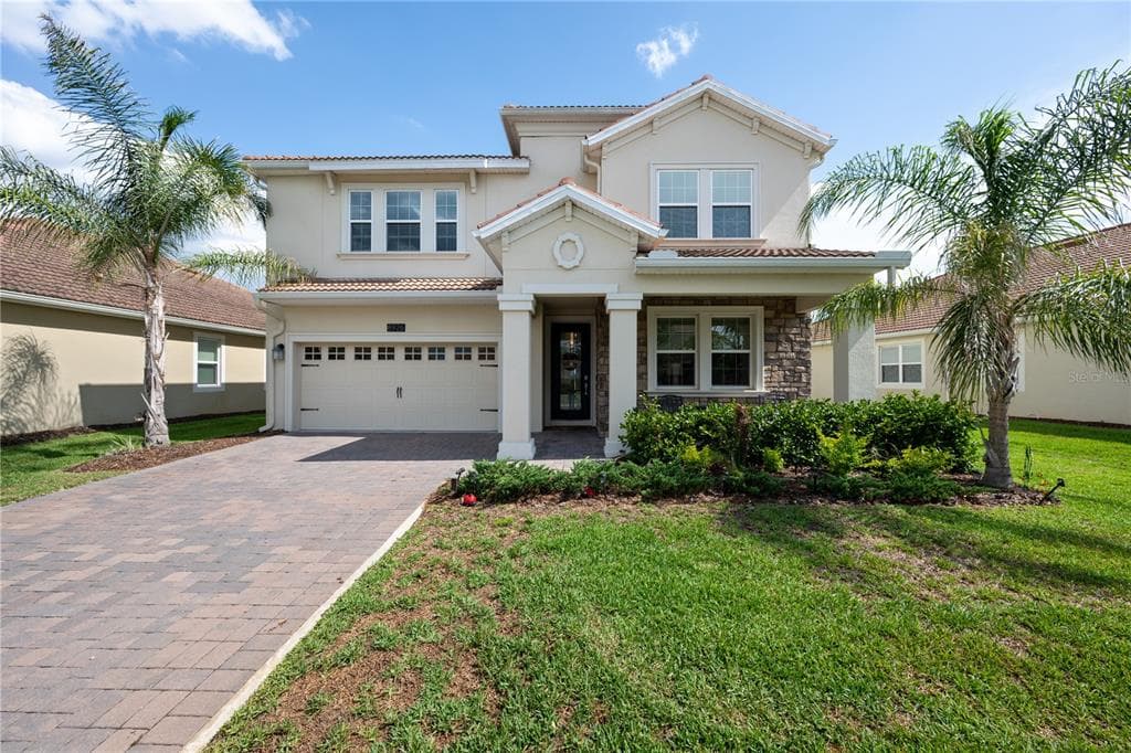 8926 FALLEN OAK DRIVE, DAVENPORT, FL 33896