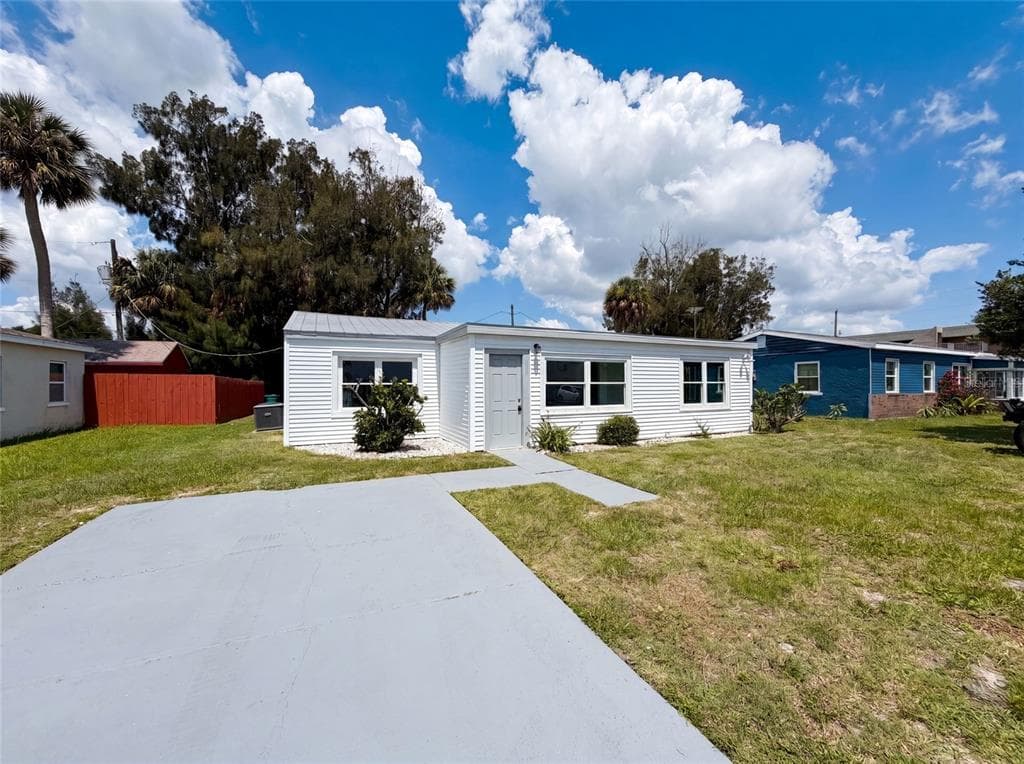 1604 PARK AVENUE, MELBOURNE, FL 32901