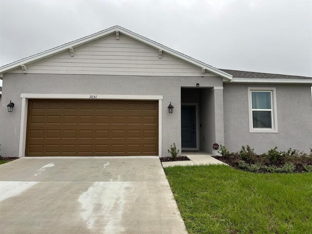 1051 PATRIOT LOOP, HAINES CITY, FL 33844