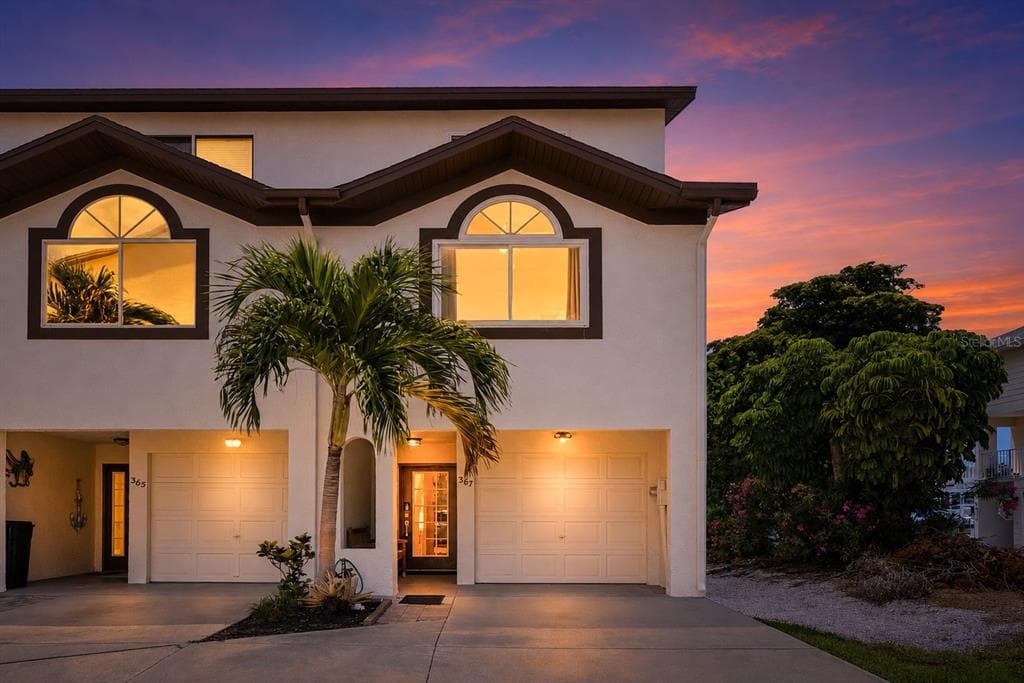 367 MADEIRA CIRCLE, TIERRA VERDE, FL 33715