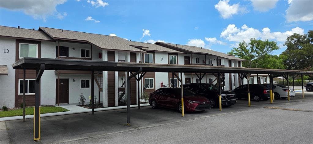 39132 COUNTY ROAD 54 # 2048, ZEPHYRHILLS, FL 33542