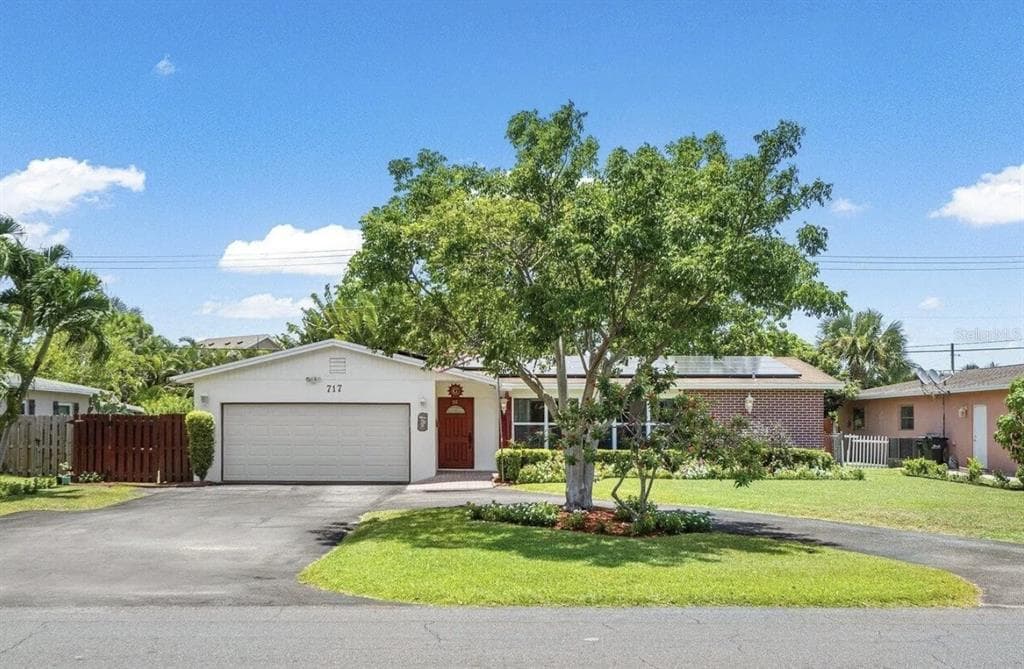 717 LINDELL BOULEVARD, DELRAY BEACH, FL 33444