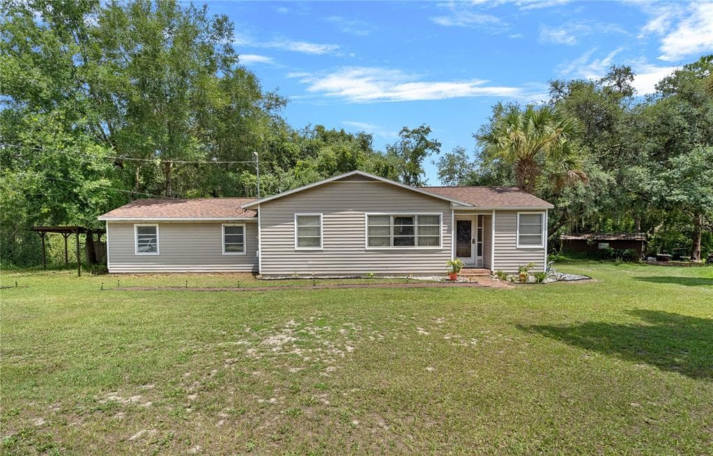 26015 SACKAMAXON DRIVE, SORRENTO, FL 32776
