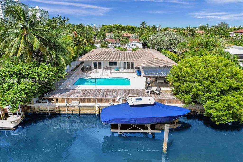 1912 NE 119TH ROAD, NORTH MIAMI, FL 33181