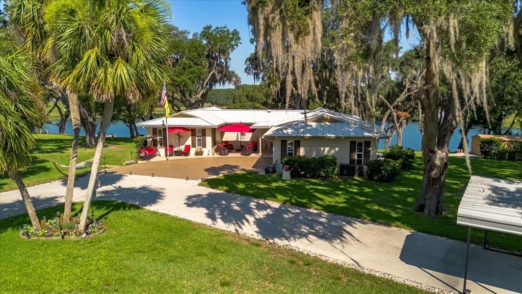 10522 SE 146TH TERRACE ROAD, OCKLAWAHA, FL 32179