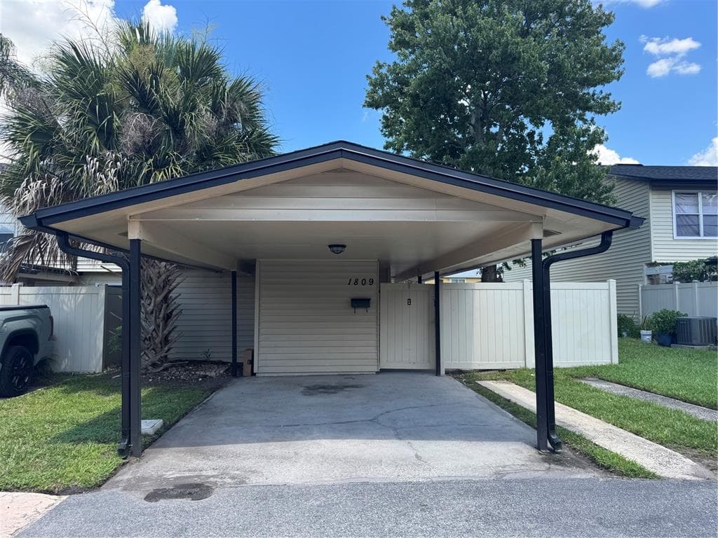 1809 TOWNHALL LANE # 1809, ORLANDO, FL 32807