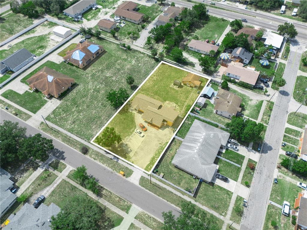 1021 COHASSETT AVENUE, LAKE WALES, FL 33853