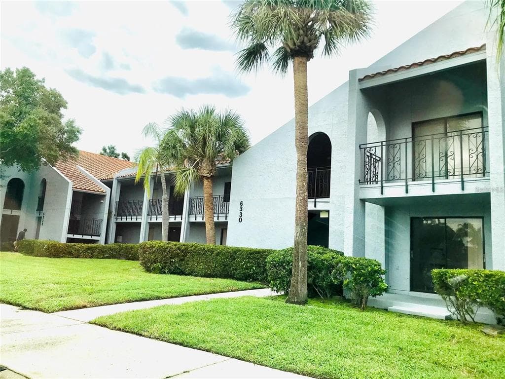 6330 GRAND BAHAMA CIRCLE # C, TAMPA, FL 33615
