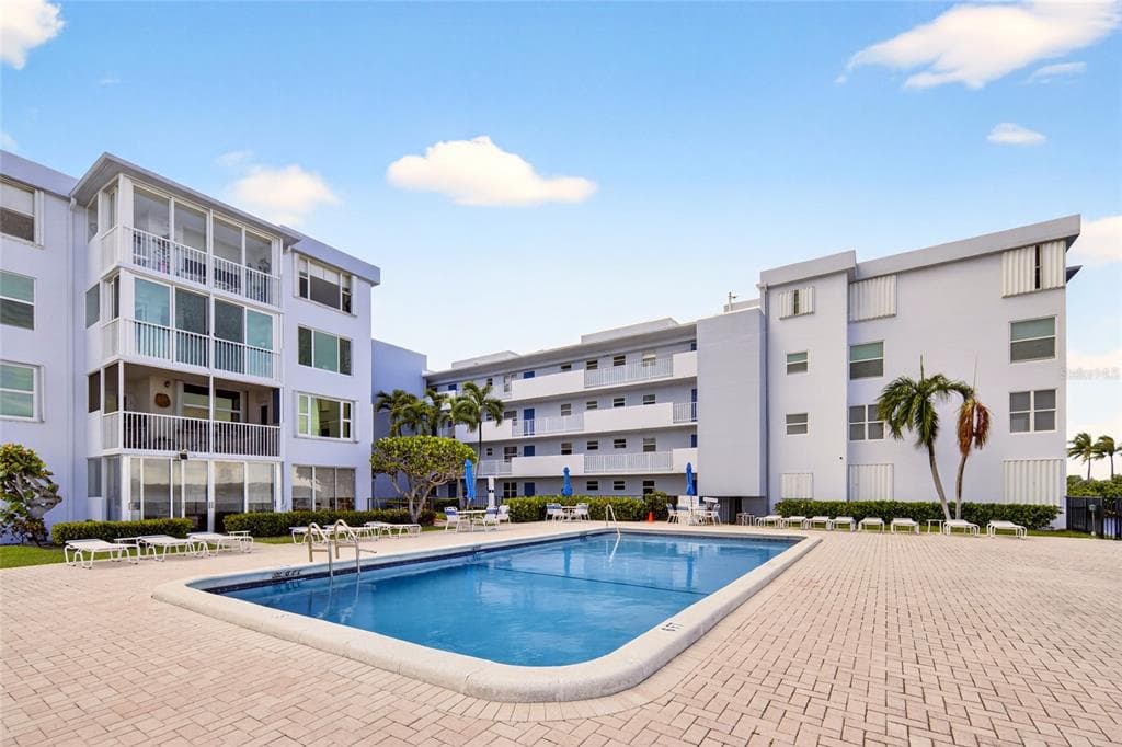 1820 NEW PALM WAY # 306, BOYNTON BEACH, FL 33435