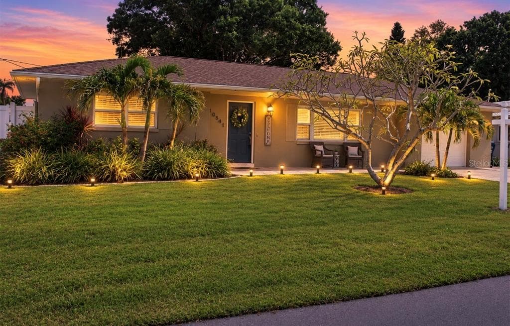 10541 86TH AVENUE, SEMINOLE, FL 33772