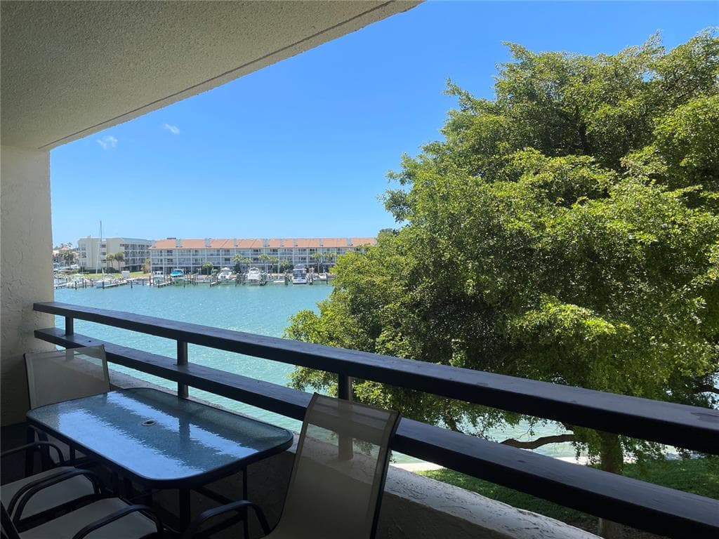 106 1ST STREET E # 210, TIERRA VERDE, FL 33715