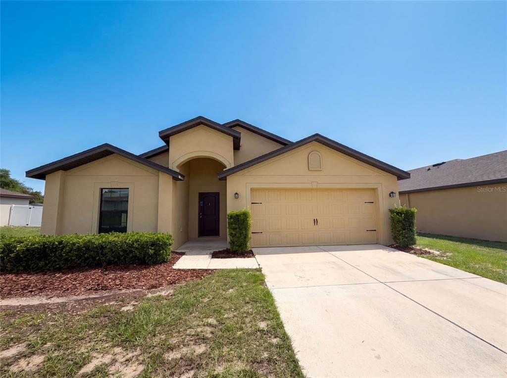 1880 PIEDMONT COURT, MASCOTTE, FL 34753
