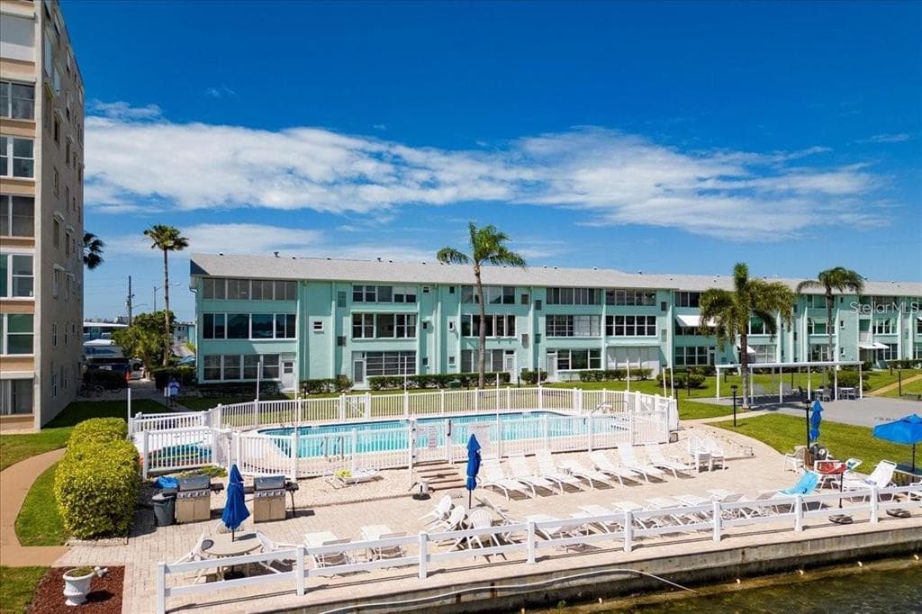 1819 SHORE DRIVE S # 110, SOUTH PASADENA, FL 33707