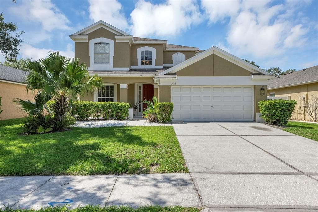 2013 CROSSVINE LANE, CASSELBERRY, FL 32707