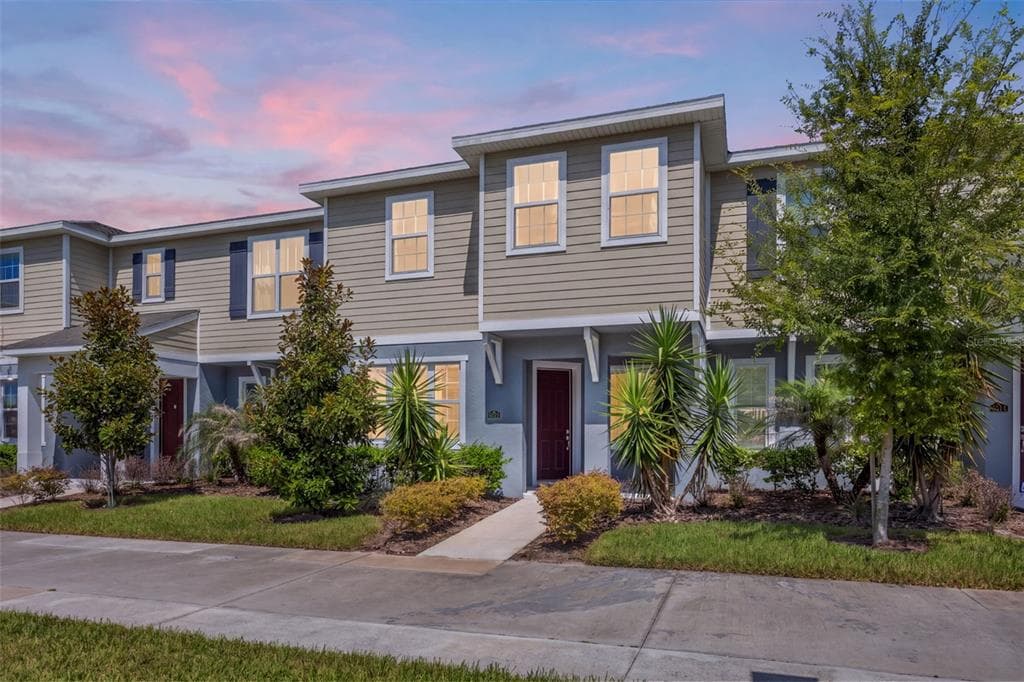5022 AVALON PARK BOULEVARD, WESLEY CHAPEL, FL 33545