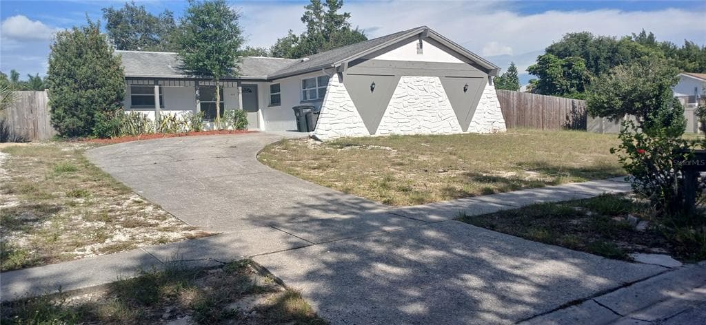 1019 PENINSULA ROAD, TARPON SPRINGS, FL 34689