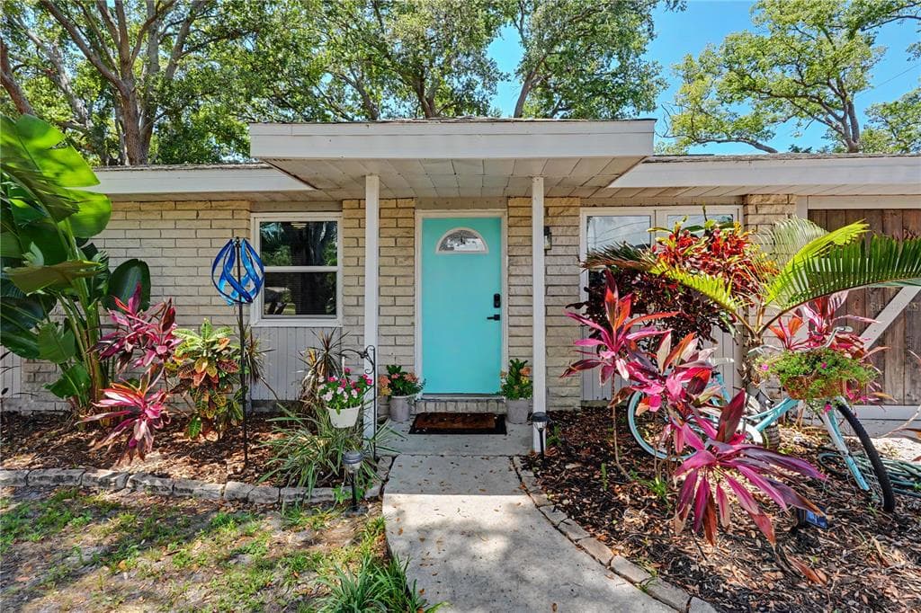 11208 DUNCAN STREET, SEMINOLE, FL 33772