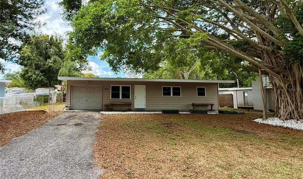 1609 SCOTT STREET, CLEARWATER, FL 33755