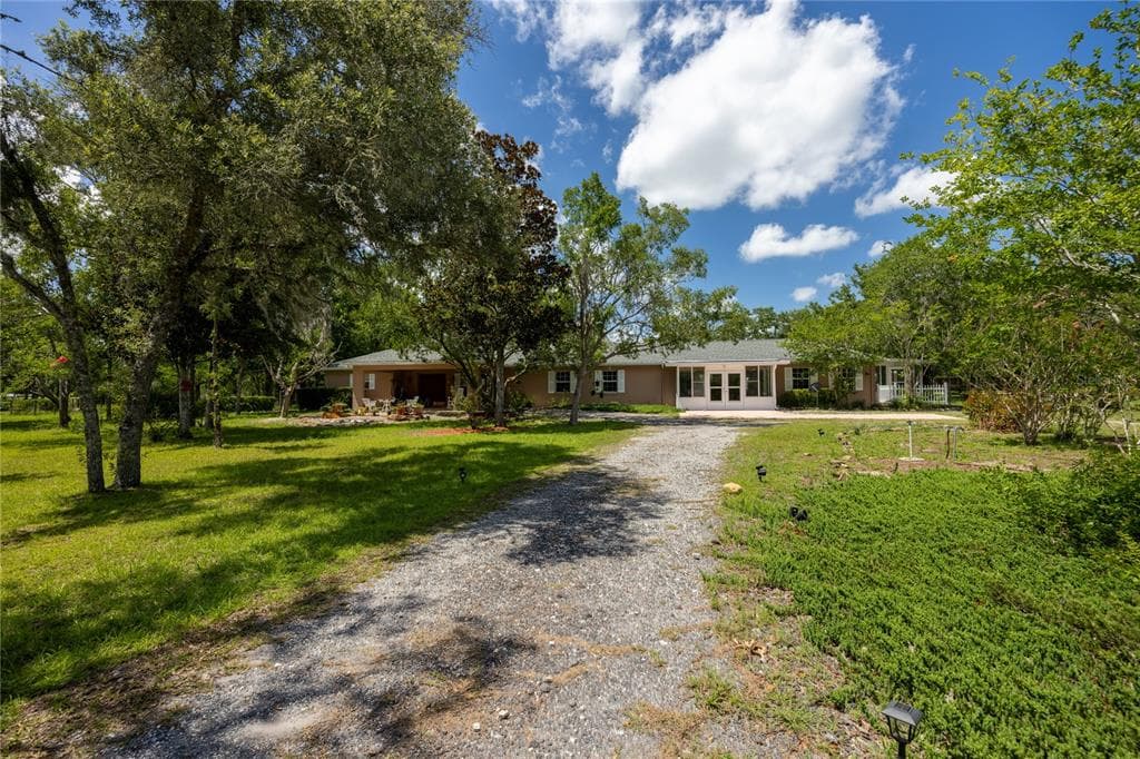 11751 SE 16TH LANE, MORRISTON, FL 32668