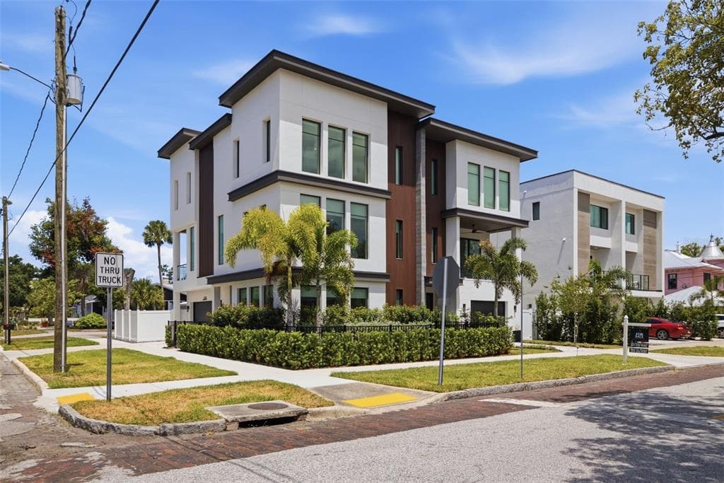 2502 N HIGHLAND AVENUE # 1, TAMPA, FL 33602