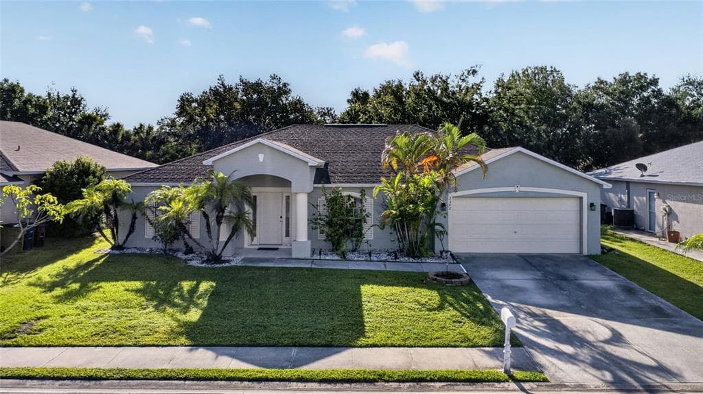 2502 NATURE POINTE LOOP, FORT MYERS, FL 33905