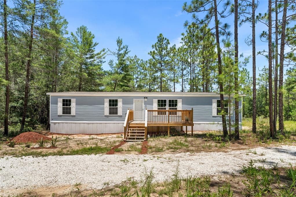 419 LILY TRAIL, INTERLACHEN, FL 32148