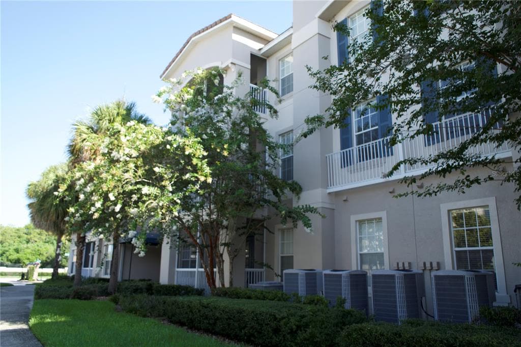 3301 WHITESTONE CIRCLE # 105, KISSIMMEE, FL 34741