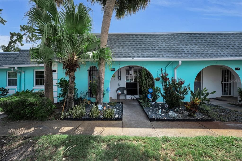 4218 TERRAPIN PLACE # D, NEW PORT RICHEY, FL 34652