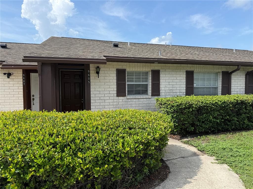 9605 EASTFIELD ROAD # 9605, THONOTOSASSA, FL 33592
