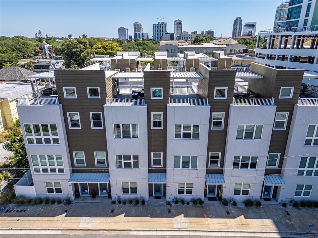 339 8TH STREET N, ST PETERSBURG, FL 33701