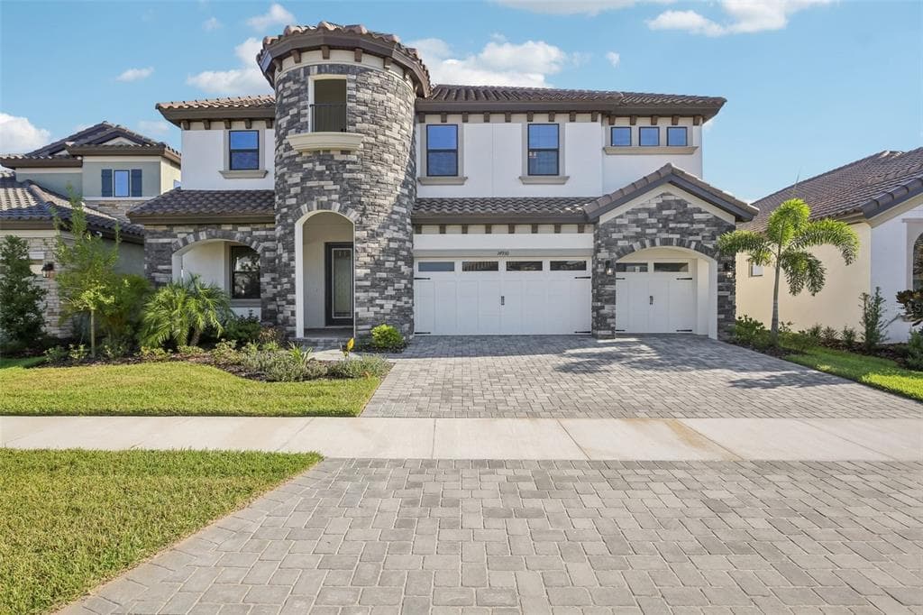 14930 RIDER PASS DRIVE, LITHIA, FL 33547