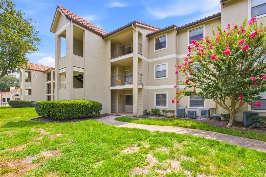 3004 PARKWAY BOULEVARD # 106, KISSIMMEE, FL 34747