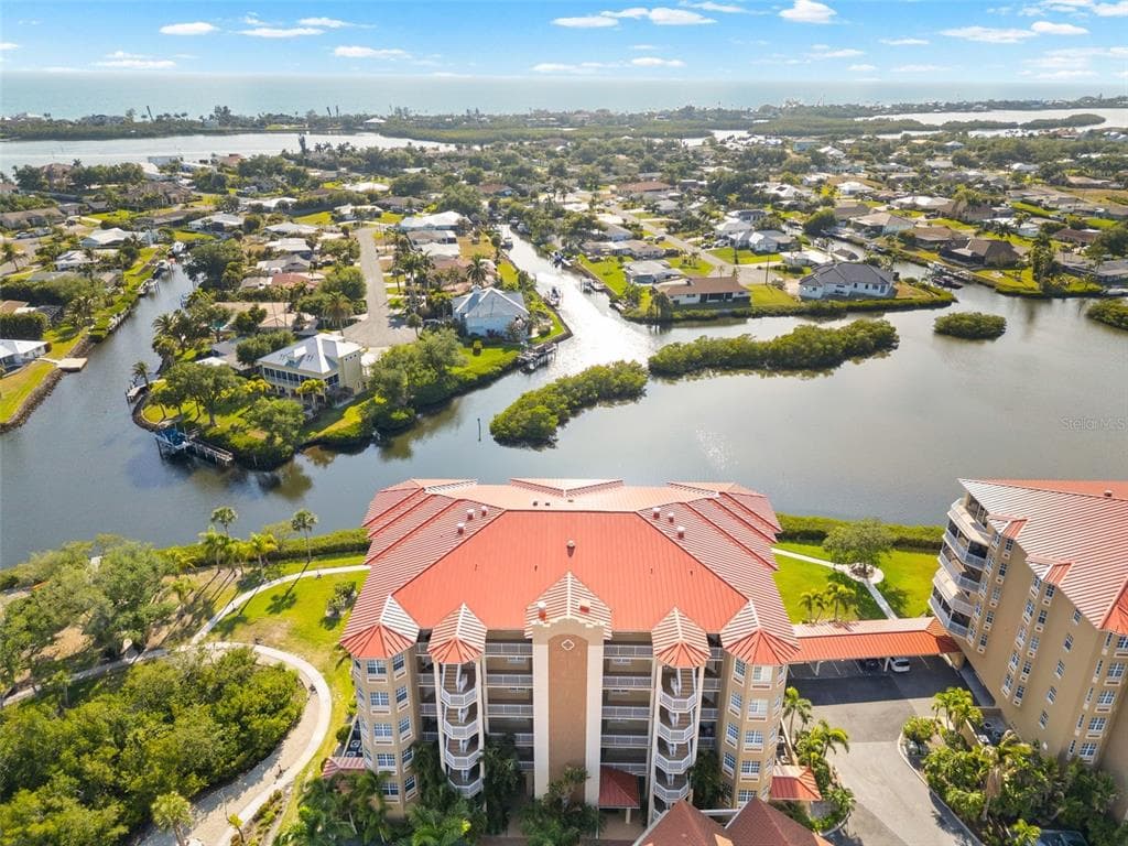 6100 JESSIE HARBOR DRIVE # 202, OSPREY, FL 34229