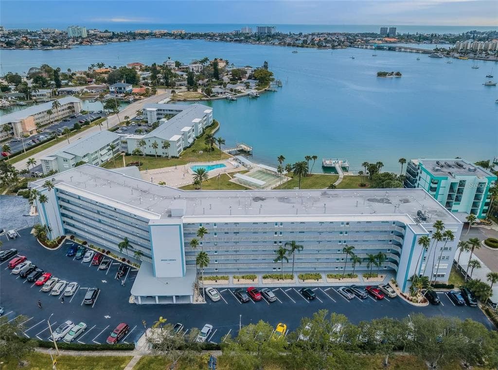 1868 SHORE DRIVE S # 102, SOUTH PASADENA, FL 33707
