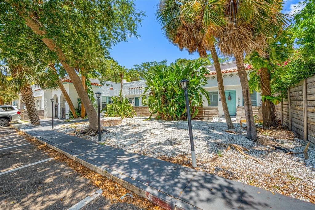 1700 PARK STREET N # 105, ST PETERSBURG, FL 33710