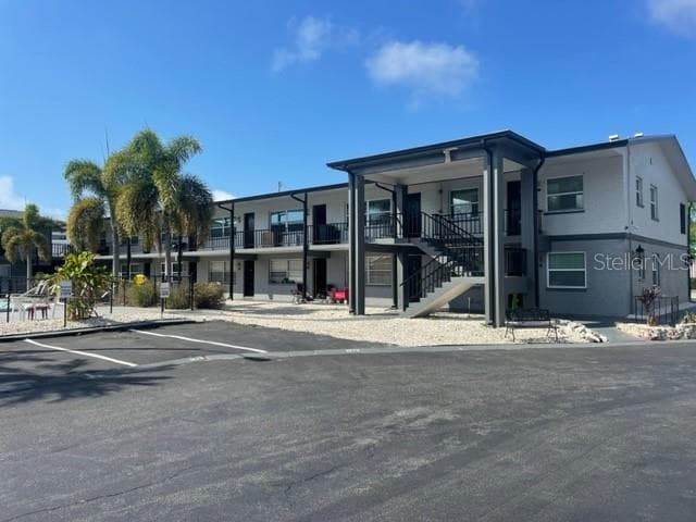 675 INDIAN ROCKS ROAD N # 106D, BELLEAIR BLUFFS, FL 33770